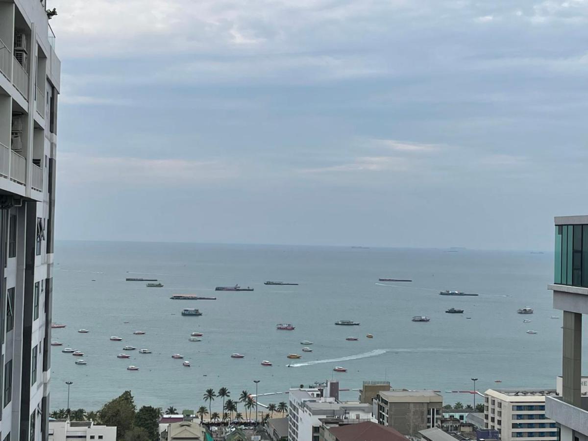 The Base Central Pattaya By Adam Exterior photo