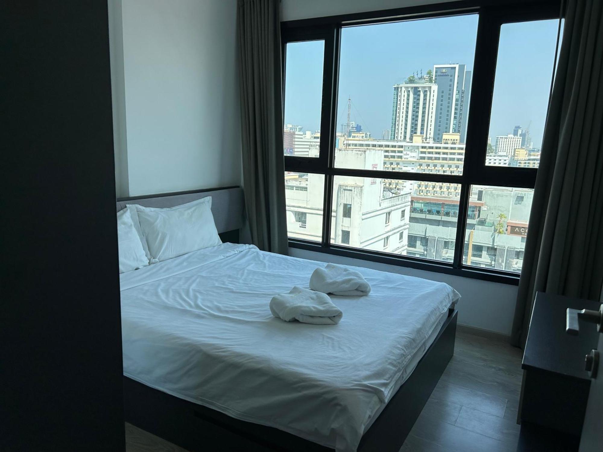 The Base Central Pattaya By Adam Exterior photo