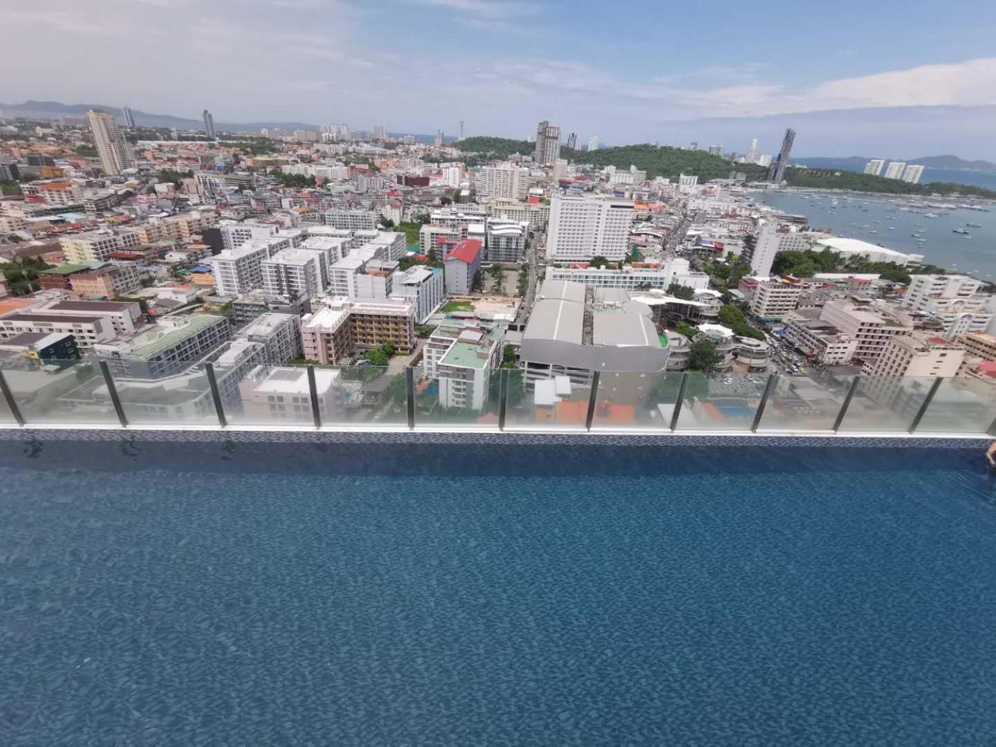 The Base Central Pattaya By Adam Exterior photo